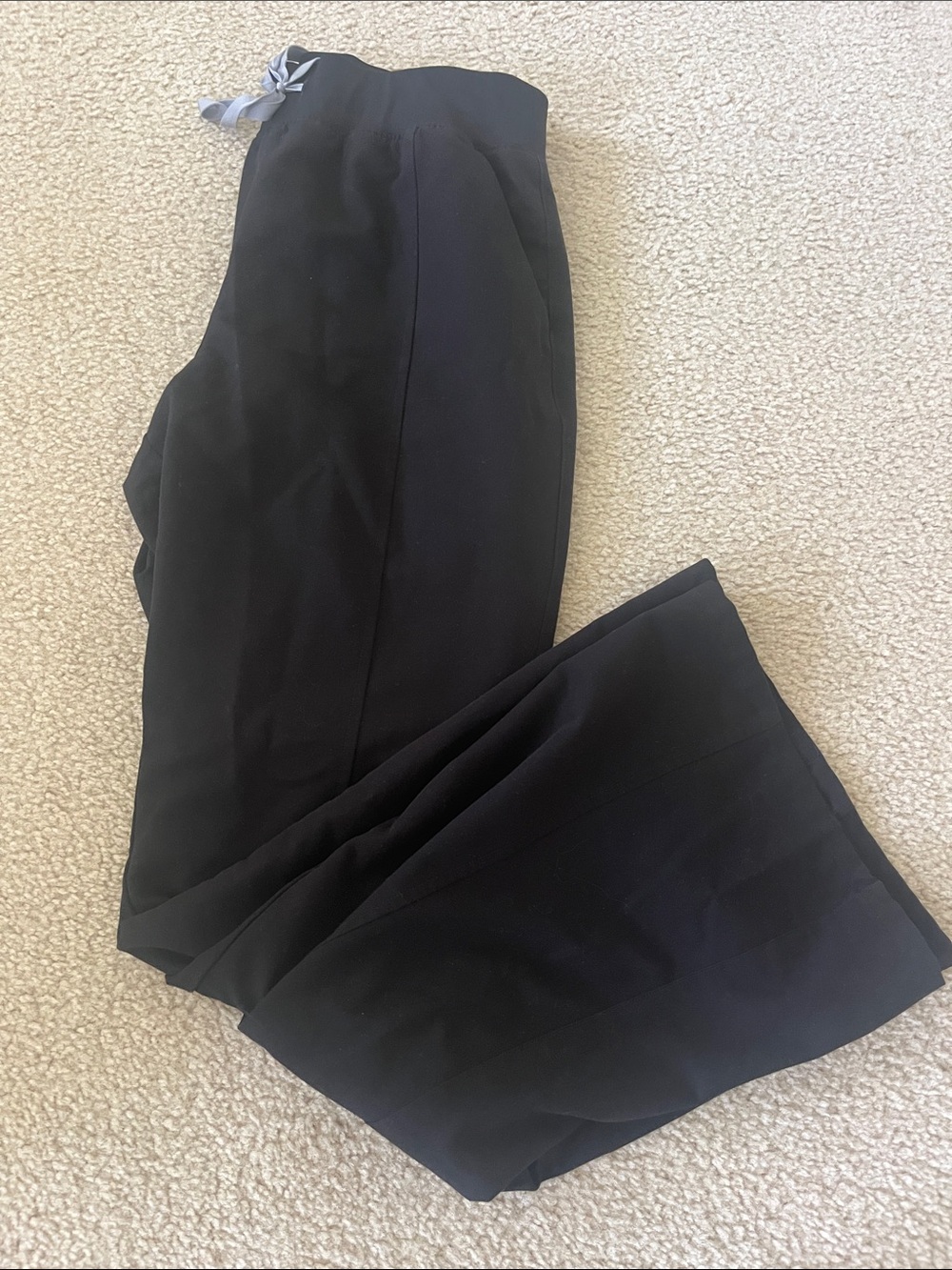 Figs Women’s Black Cordova Flare Scrub Pants